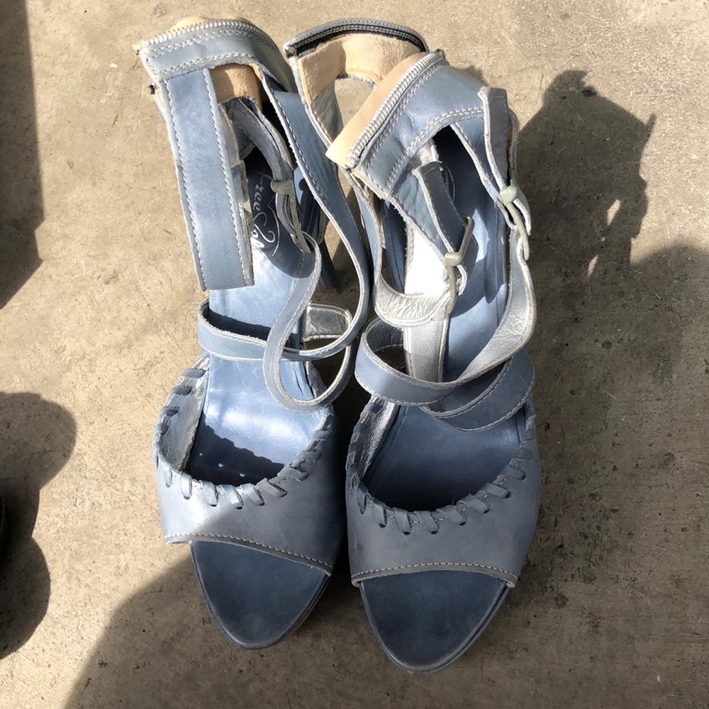 Vintage Blue Leather Heels